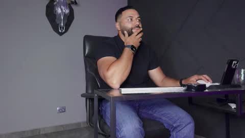 Matthew .. for short call me Matt online show from September 26, 8:57 pm