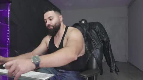 Matthew .. for short call me Matt online show from February 2, 9:24 pm