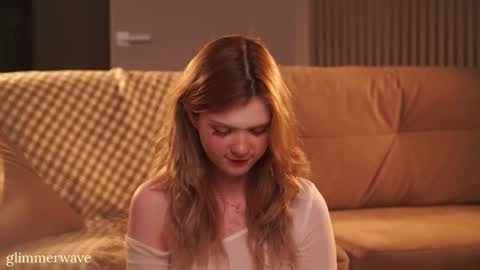 Snapshot of glimmerwave chatting on February 19, 6:59 pm Gracia online show from February 19, 6:59 pm