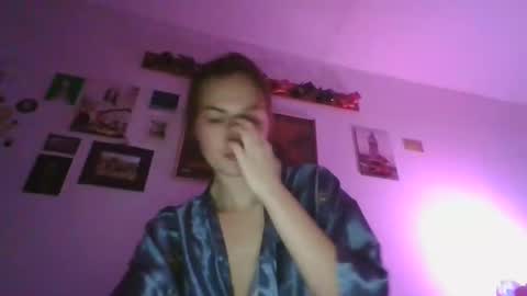 glitter_doll online show from January 20, 6:43 pm