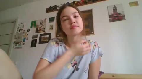 glitter_doll online show from February 28, 8:42 am