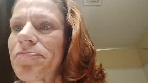 Snapshot of glizzy4u chatting on September 26, 2:26 am glizzy4u online show from September 26, 2:26 am