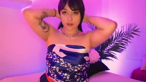 Snapshot of gloomydoll chatting on April 9, 10:37 pm Mimi online show from April 9, 10:37 pm
