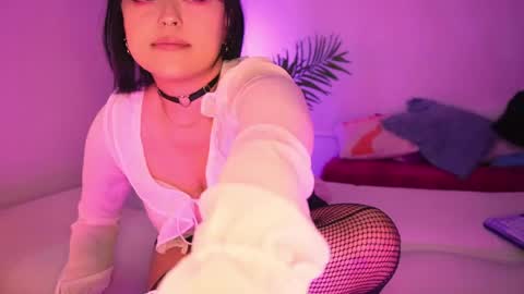 Snapshot of gloomydoll chatting on April 16, 9:50 pm Mimi online show from April 16, 9:50 pm
