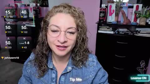 gloriacrespo online show from October 3, 11:13 pm