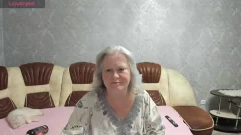 Snapshot of gloriasguirt chatting on June 29, 5:57 pm Gloriasguirt online show from June 29, 5:57 pm