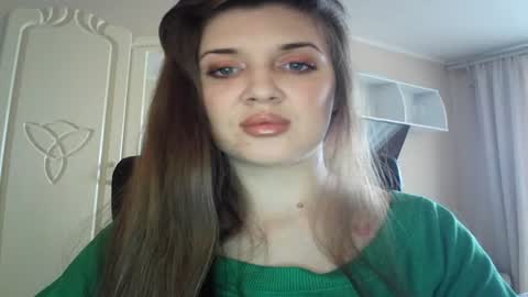 Snapshot of gloriashine chatting on March 10, 9:21 am gloriashine online show from March 10, 9:21 am