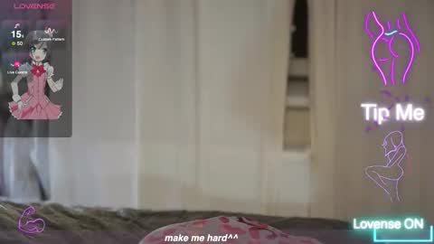 Snapshot of gloryaaaa chatting on March 28, 8:41 pm I want to make you happy and lovense online show from March 28, 8:41 pm