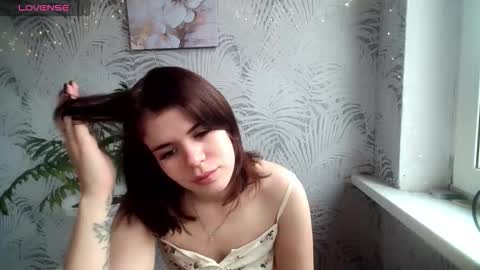  Roxy  online show from November 26, 9:43 am