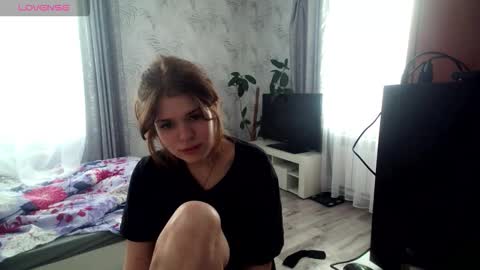  Roxy  online show from March 1, 11:45 am