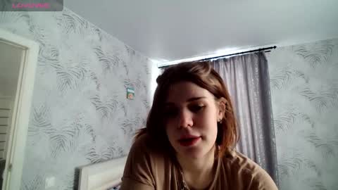  Roxy  online show from March 21, 1:26 pm