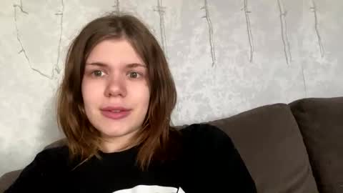  Roxy  online show from April 29, 11:58 am