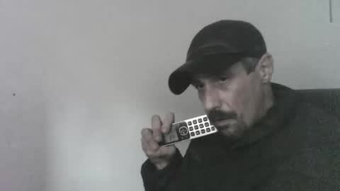 Snapshot of gmang4242 chatting on January 17, 3:06 pm gmang4242 online show from January 17, 3:06 pm