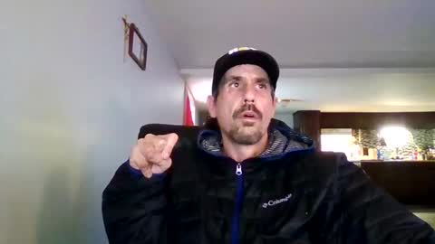 Snapshot of gmang4242 chatting on February 27, 4:51 pm gmang4242 online show from February 27, 4:51 pm