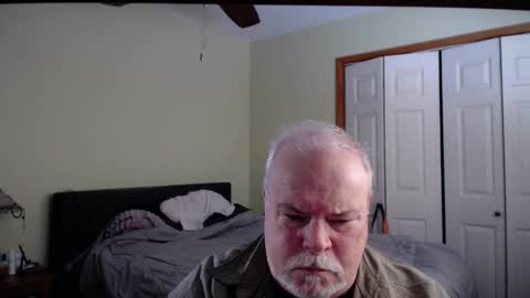 gmctruckguy online show from February 12, 6:47 pm