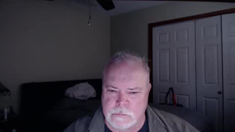 gmctruckguy online show from March 13, 6:36 pm