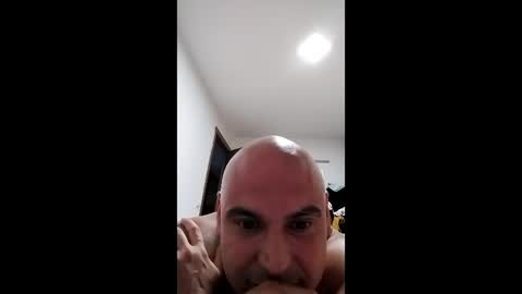 Snapshot of gmspeedmaster chatting on June 8, 3:23 pm gmspeedmaster online show from June 8, 3:23 pm