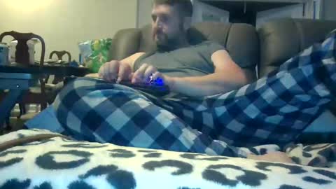 Snapshot of goantroo99 chatting on November 19, 12:21 am goantroo99 online show from November 19, 12:21 am