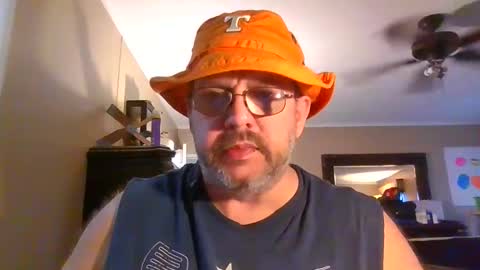 IDKIDCIDGAF online show from September 20, 2:07 pm