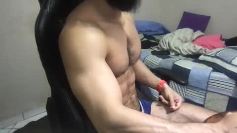 god hunkules online show from December 1, 7:58 pm
