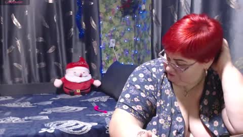 Goddess online show from December 29, 8:15 pm