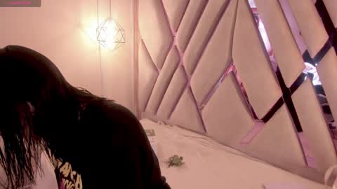 Snapshot of goddess_martina chatting on April 15, 12:45 pm M A R T I N A online show from April 15, 12:45 pm