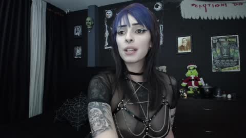 Mortem model independientfollow me on my telegram channel   online show from January 4, 12:48 am