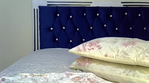 Goddess nanaya online show from December 22, 1:30 pm