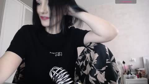 Snapshot of goddess_perfect_legs chatting on December 15, 11:58 am Oksana online show from December 15, 11:58 am