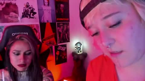       online show from April 23, 7:49 pm