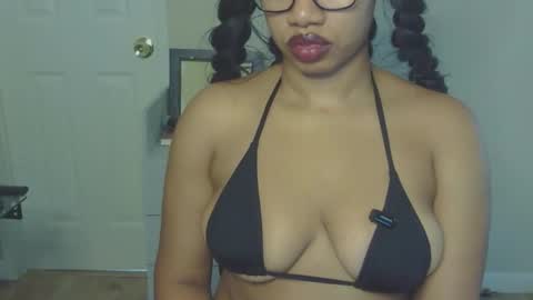 Goddess Daisy Sky online show from October 16, 7:04 pm