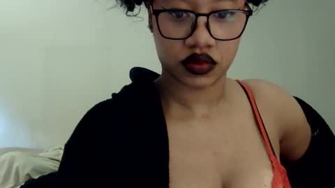 Goddess Daisy Sky online show from January 5, 6:00 pm