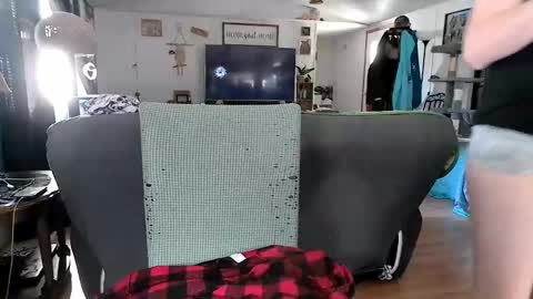 Snapshot of goddessdeezy chatting on October 23, 5:33 pm goddessdeezy online show from October 23, 5:33 pm