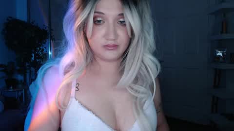 Snapshot of goddessemmy chatting on March 26, 5:02 am Goddess Emmy online show from March 26, 5:02 am