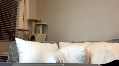 feyaa22 online show from December 10, 11:40 pm