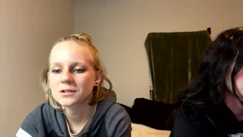 feyaa22 online show from December 20, 12:19 am