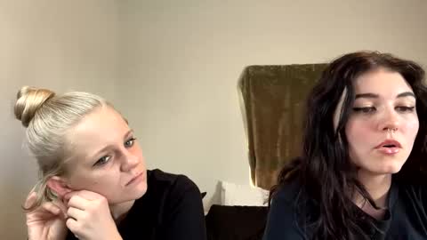 feyaa22 online show from December 20, 2:16 pm