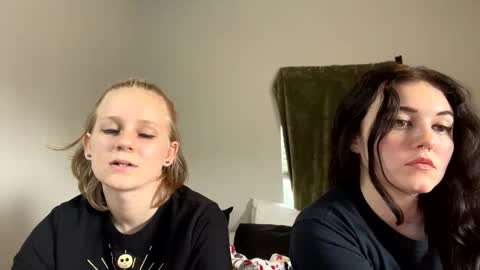 feyaa22 online show from December 20, 6:24 pm