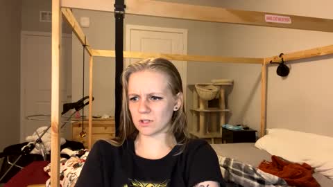 feyaa22 online show from January 25, 2:26 am