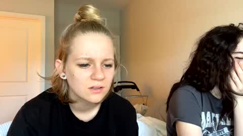 feyaa22 online show from January 27, 4:43 pm