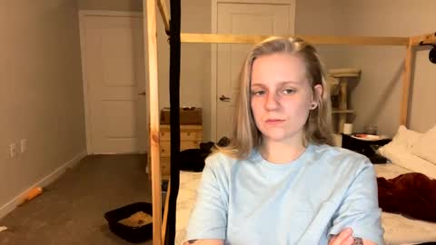 feyaa22 online show from February 22, 2:28 am