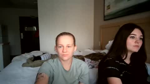 feyaa22 online show from September 12, 4:29 pm