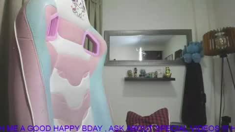 Goddess Jessica and slave Roger online show from June 19, 5:56 am