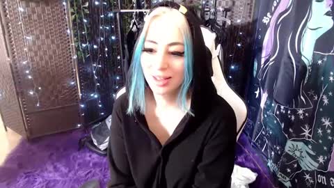 Goddess Lilith  - 111 tks to PM online show from December 11, 6:20 pm