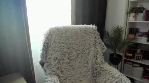 Snapshot of goddessmxx chatting on July 18, 5:22 am Mistress Mary online show from July 18, 5:22 am