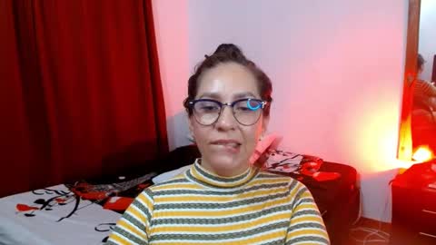  Naih Reyes online show from February 18, 6:15 am