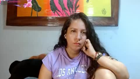  Naih Reyes online show from September 12, 4:01 am
