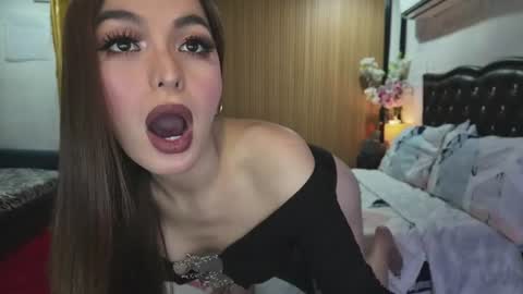 angel online show from July 30, 4:33 am
