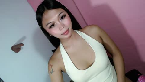 MISS LOVELY online show from July 30, 1:54 pm