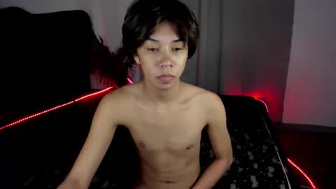 JENNIFER online show from October 13, 5:35 pm